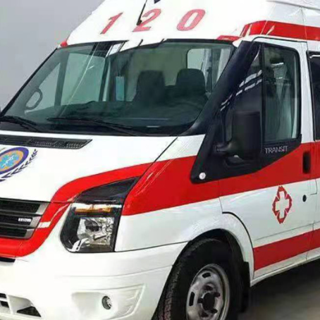 普洱非急救护送病人转院租赁救护车的优缺点对比